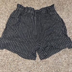 Black and white striped stretchy shorts. Size Xs. Worn once.